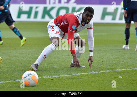 Utrecht, Paesi Bassi. Xiv Apr, 2019. Nieuw Galgenwaard, stagione 2018 / 2019, Eredivisie,FC Utrecht player Gyrano Kerk dopo un'opportunità perduta durante la partita FC Utrecht - Vitesse Credito: Pro scatti/Alamy Live News Foto Stock