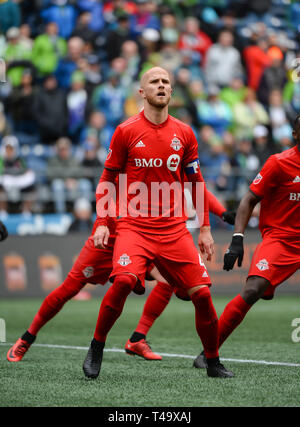 Seattle, Washington, Stati Uniti d'America. Xiii Apr, 2019. Toronto è Michael Bradley (4) in azione come Toronto FC visiti le sirene di Seattle per un match di MLS al secolo campo Collegamento a Seattle, WA. Credito: Jeff Halstead/ZUMA filo/Alamy Live News Foto Stock