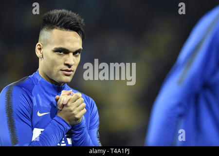 Frosinone, Italia. Xiv Apr 2019. Lautaro Mart' nez di FC Internazionale durante la Serie A match tra Frosinone e FC Internazionale allo Stadio Benito stirpe, Frosinone, Italia il 14 aprile 2019. Foto di Giuseppe mafia. Credit: UK Sports Pics Ltd/Alamy Live News Foto Stock