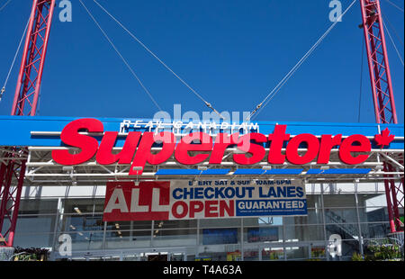 Real Canadian Superstore in Coquitlam, British Columbia, Canada (Vancouver Metro). Foto Stock