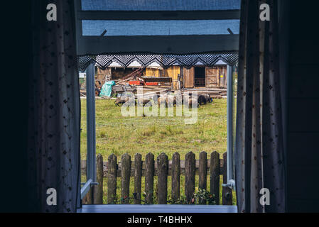 Vista da tourist house in Bialowieskie Siolo inn di Budy village, Voivodato Podlaskie in Polonia Foto Stock