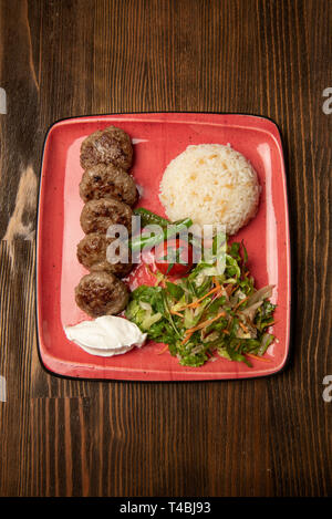 Le polpette di carne alla griglia Foto Stock