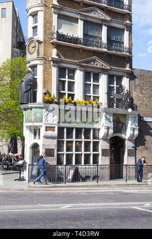 Il Pub Blackfriar, Blackfriars, Londra, Inghilterra, Regno Unito. Foto Stock