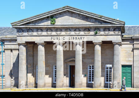 Inverness biblioteca pubblica, Farraline Park, Inverness, Highland, Scotland, Regno Unito Foto Stock