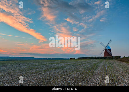 Il mulino a vento, Halnaker, Sussex England, Regno Unito, Europa Foto Stock