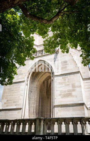 Parigi Storica opinioni con la cattedrale di Notre Dame de Paris e alcuni altri religiosi e architetture tipiche Foto Stock