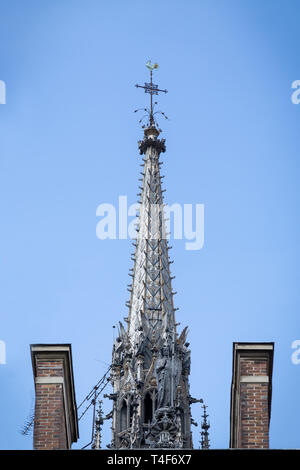 Parigi Storica opinioni con la cattedrale di Notre Dame de Paris e alcuni altri religiosi e architetture tipiche Foto Stock