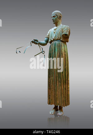 "Auriga di Delfi' 470 BC. "Auriga di Delfi' è uno dei più noti antiche statue greche, e uno degli esempi meglio conservati Foto Stock