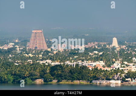 Orizzontale vista aerea dello Sri Ranganathaswamy tempio di Trichy, India. Foto Stock