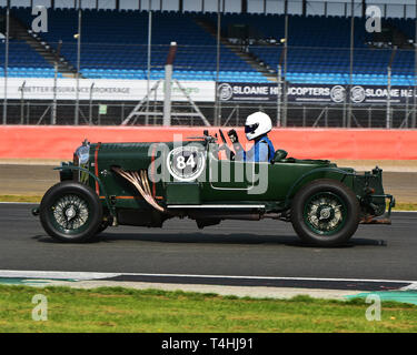 Neil Sandwith, Bentley 3-4 da ½ litro, Benjafield 100, 100 anni di Bentley, aprile 2019, Silverstone, Northamptonshire, Inghilterra, il circuito da corsa, classic Foto Stock