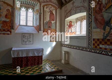 Interno della St Teófilo la chiesa di St Fagans Museo Nazionale di Storia, Galles del Sud Foto Stock