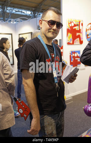 Parigi, Francia, 11 aprile 2019. Pimax visualizzate all'Arte Urbana Fair Paris.Credito : Veronique Phitoussi/Alamy Stock Photo Foto Stock