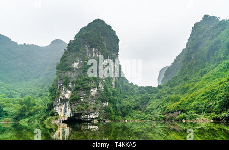 Trang un paesaggio panoramico complesso in Vietnam Foto Stock