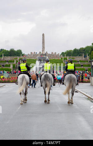 Montato pattuglia di polizia, Oslo, Norvegia Foto Stock
