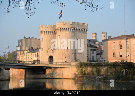 La porta Chaussée (Chaussée Gate), Verdun, Francia. Fortificata per la città vecchia. Foto Stock