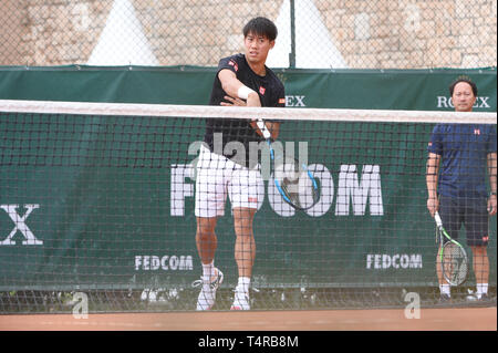 Roquebrune Cap Martin, Francia. Xvi Apr, 2019. Kei Nishikori (JPN) Tennis : sessione di pratica durante il Monte Carlo Masters di Monte Carlo Country Club di Roquebrune Cap Martin, Francia . Credito: Itaru Chiba/AFLO/Alamy Live News Foto Stock