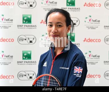 Stratford, Londra, Regno Unito. 18 apr 2019. Anne Keithavong (capitano della Gran Bretagna team). Gran Bretagna Capitani conferenza stampa in vista del Mondiale II gruppo play off in BNP Paribas Fed Cup. Lee Valley hockey e il centro tennis. Queen Elizabeth Olympic Park. Stratford. Londra. Regno Unito. 18/04/2019. Credito: Sport In immagini/Alamy Live News Foto Stock