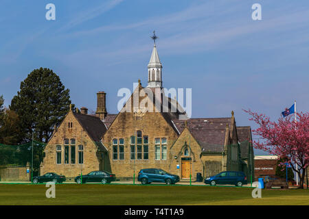 Kings School, Macclesfield su una luminosa e soleggiata mattina di aprile Foto Stock