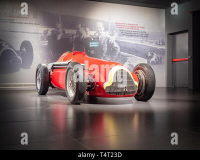 ARESE, ITALIA-febbraio 13, 2019: 1951 Alfa Romeo GP TIPO 159 'Alfetta' in Alfa Romeo Museum (Museo Storico Alfa Romeo) Foto Stock