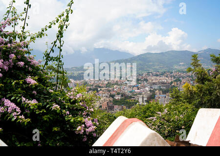 Vista da MonkeyTemple Swayambhunath a Kathmandu in Nepal Foto Stock