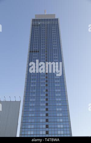 Hotel Park Inn su Alexanderplatz, nel quartiere Mitte di Berlino, Germania, Europa Foto Stock