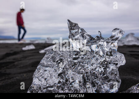 Oceano atlantico Diamond Beach nel sud-est dell'Islanda Foto Stock