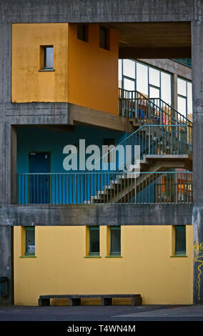 Moderno edificio scolastico in Svizzera Foto Stock