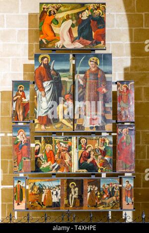 Retablo del sindaco di altare, Mateu López, Parroquia de Sant Bartomeu, la Iglesia del siglo XIV, Maiorca, isole Baleari, Spagna. Foto Stock