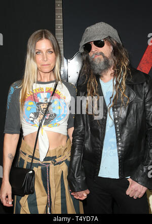 Premiere di Netflix "sporco" con: Sheri Moon Zombie, Rob Zombie dove: Hollywood, California, Stati Uniti quando: 18 Mar 2019 Credit: FayesVision/WENN.com Foto Stock