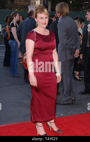 LOS ANGELES, CA. 25 luglio 2005: attrice Patricia Arquette, stella della serie TV 'Media' in parte a Los Angeles per lanciare la nuova stagione sulla NBC TV. © 2005 Paul Smith / Featureflash Foto Stock