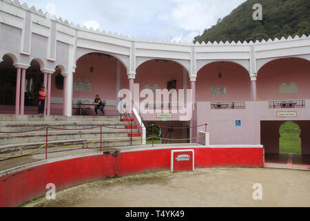 Merida, Venezuela - Aprile 6, 2017: vista interna della Plaza de Toros a Venezuela de Antier Park. Foto Stock