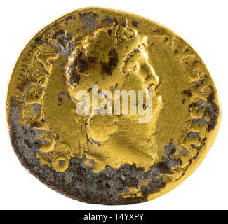 Antica Roman gold aureus medaglia dell'Imperatore Nerone. Complementare. Foto Stock