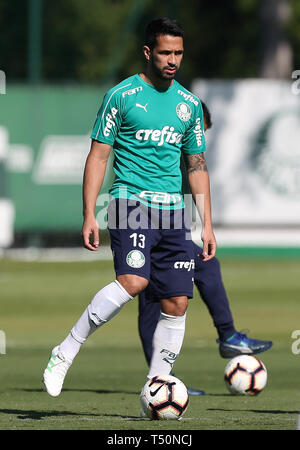 Sao Paulo, Brasile, il 20 aprile, 2019. SÃO PAULO, SP - 20.04.2019: TREINO DO PALMEIRAS - Il giocatore Luan, da SE Palmeiras, durante la formazione, all'Accademia del calcio. (Foto: Cesar Greco/Fotoarena) Credito: Foto Arena LTDA/Alamy Live News Foto Stock