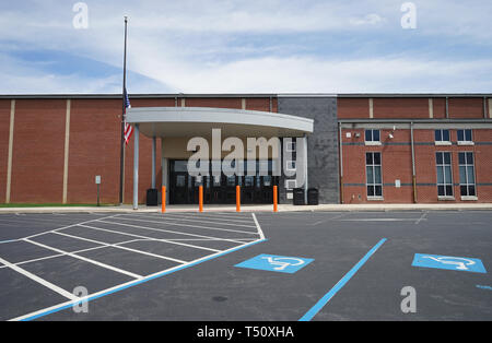 Esterno di un moderno American School. Questa è l'area di Northampton High School di Northampton, Pennsylvania. Foto Stock