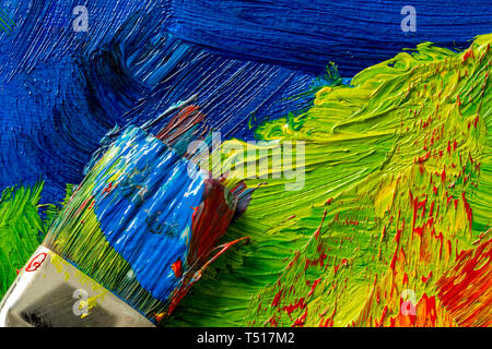 Abstract reale colorata pittura ad olio con pennello sullo sfondo Foto Stock