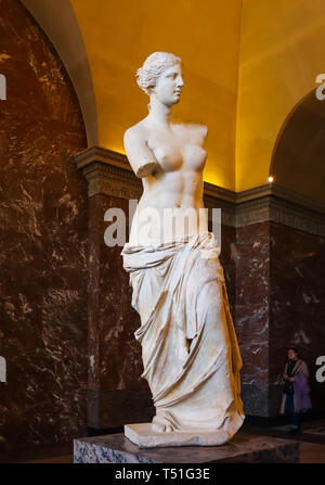 Parigi / Francia - 04 aprile 2019. La Venere di Milo, antica statua greca. Museo del Louvre Foto Stock