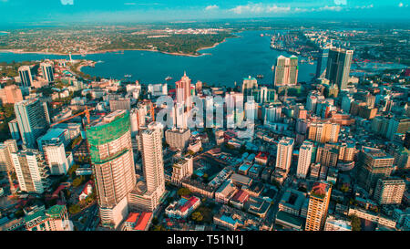 Vista aerea del porto di pace, città di Dar es Salaam Foto Stock