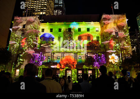 La luce Proiezione sulla casa doganale per vivaci Festival di Sydney Foto Stock