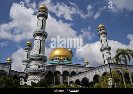 Jame' Asr Hassanil Bolkiah moschea, Bandar Seri Begawan, Sultanato del Brunei Foto Stock