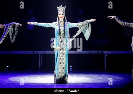 La Bielorussia, la città di Gomel, 23.03.2017. Concerto di Georgian National Ballet 'Sukhishvili'.danze georgiano Foto Stock