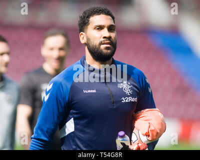 Edinburgh, Regno Unito. Il 20 aprile 2019. Wes Foderingham dei Rangers prima la Ladbrokes Premiership match tra i cuori e i Rangers a Tynecastle Park il 20 aprile 2019 in Edinbugh, UK. Credito: Scottish Borders Media/Alamy Live News Foto Stock