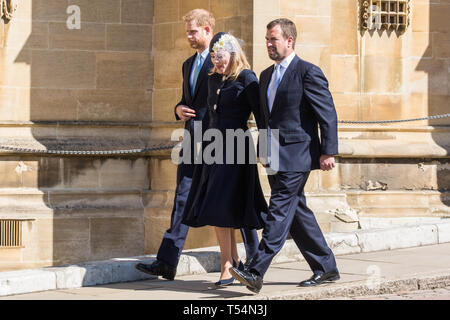 Windsor, Regno Unito. Xxi Aprile 2019. Il Duca di Sussex e Peter e autunno Phillips arrivano a frequentare la Domenica di Pasqua il servizio Mattins presso alla cappella di San Giorgio nel Castello di Windsor. Credito: Mark Kerrison/Alamy Live News Foto Stock