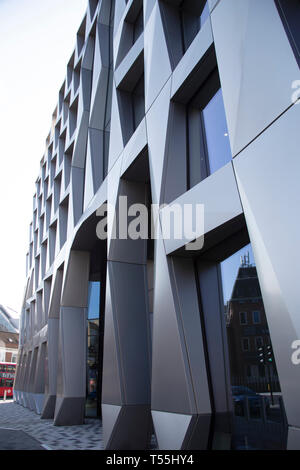 Il nuovo Consiglio di Hounslow Civic building, Bath Road, Hounslow, Middlesex Foto Stock