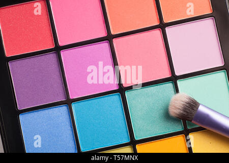 Eye shadow trucco e spazzola Foto Stock