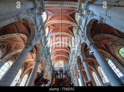 Bruxelles, Belgio - 05 agosto 2014 : Gli Interni di San Giovanni Battista la Chiesa al beghinaggio, 5 agosto 2014, a Bruxelles, in Belgio Foto Stock