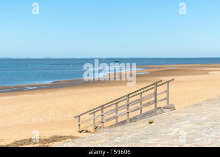 Baia di Arcachon (Francia), la spiaggia di Porto di ostrica di Gujan Mestras, vicino a Arcachon Foto Stock