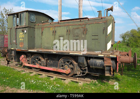 Rotherwas, Hereford, Regno Unito ex esercito locomotiva derivatore numero 220 è stato costruito da Andrew Barclay Ltd nel 1941 per il reparto di guerra durante il WW2 Foto Stock