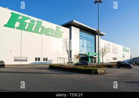 Kibek store in Elmshorn, Germania. Teppich Kibek GmbH è uno dei più grandi distributori tedeschi di tappeti. Foto Stock