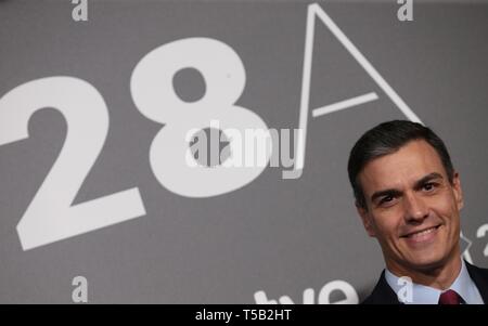 Madrid, Spagna; 22/04/2019. Dibattito elettorale dei quattro principali candidati per la presidenza della Spagna il prossimo 28 abril ((28A). Pedro Sánchez (Psoe) e Spagna presidente. arrivo alla televisione spagnola studios (RTVE). Foto: Juan Carlos Rojas/Picture Alliance | Utilizzo di tutto il mondo Foto Stock