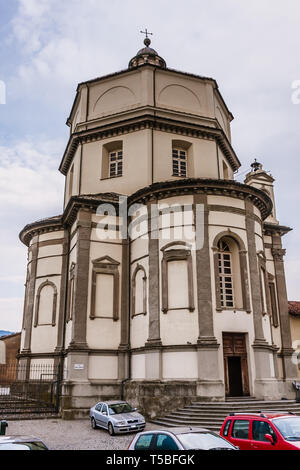 La Chiesa di Santa Maria al Monte dei Cappuccini è un tardo-rinascimentale chiesa di stile su di una collina che si affaccia sul Fiume Po Foto Stock